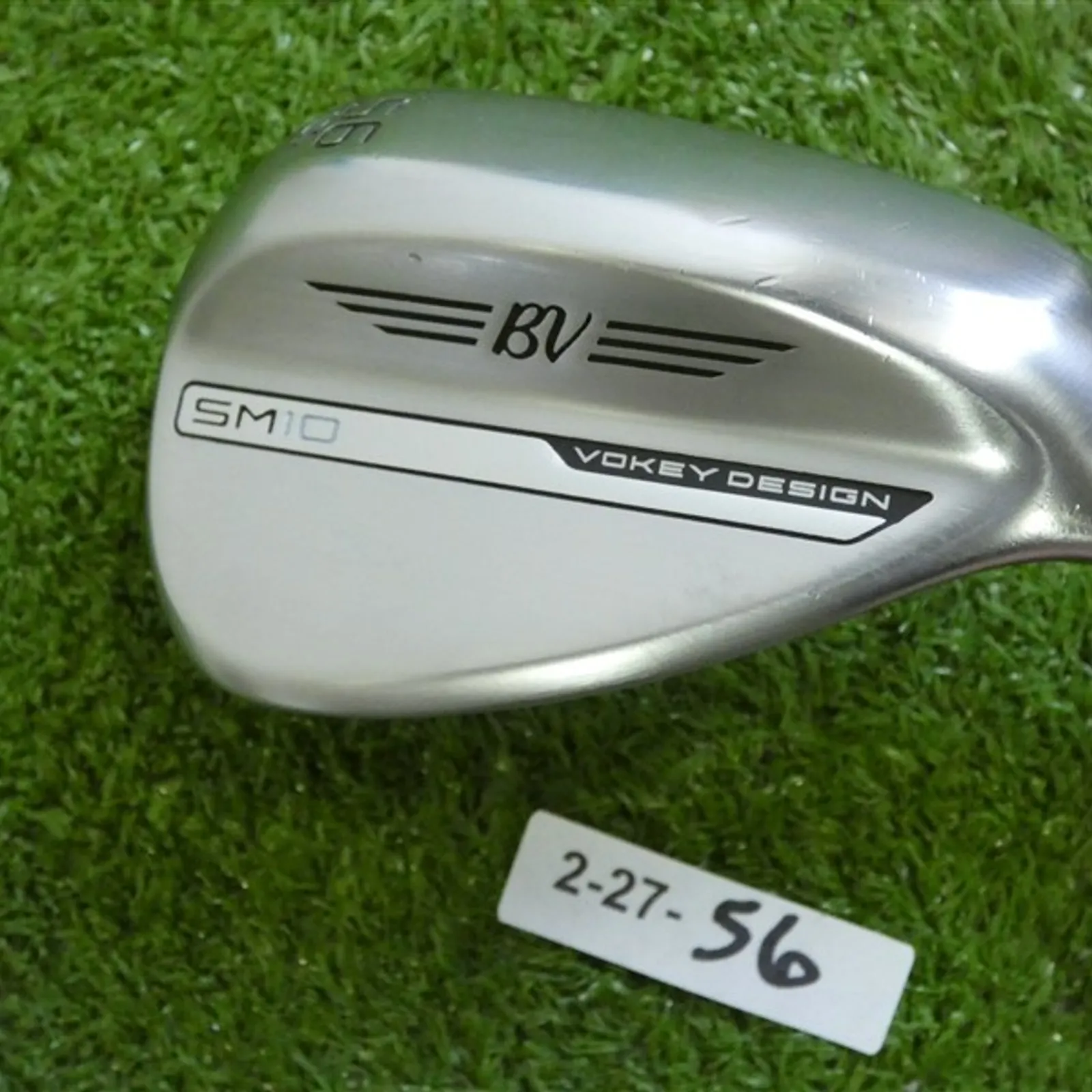 Titleist Vokey SM10 Tour Chrome 56* 10* Sand Wedge S Grind DG