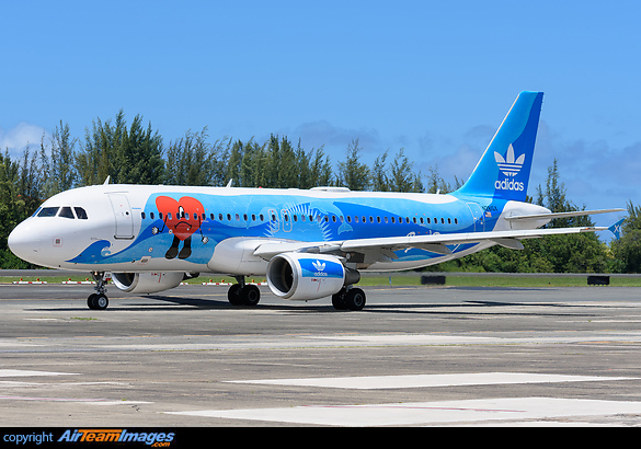 Airbus A320-214 GlobalX N281GX - AirTeamImages.com