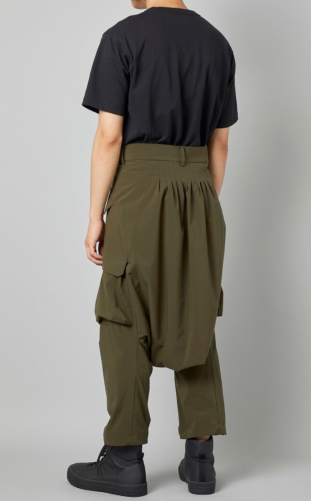 FUMITO GANRYU｜サルエルテックパンツ