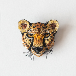 刺繍ブローチピン／TROVELORE（トロベローレ）｜愛着を持ってずっと