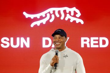 タイガーが公開した『Sun Day Red』の動画がカッコ良すぎ！ファンは