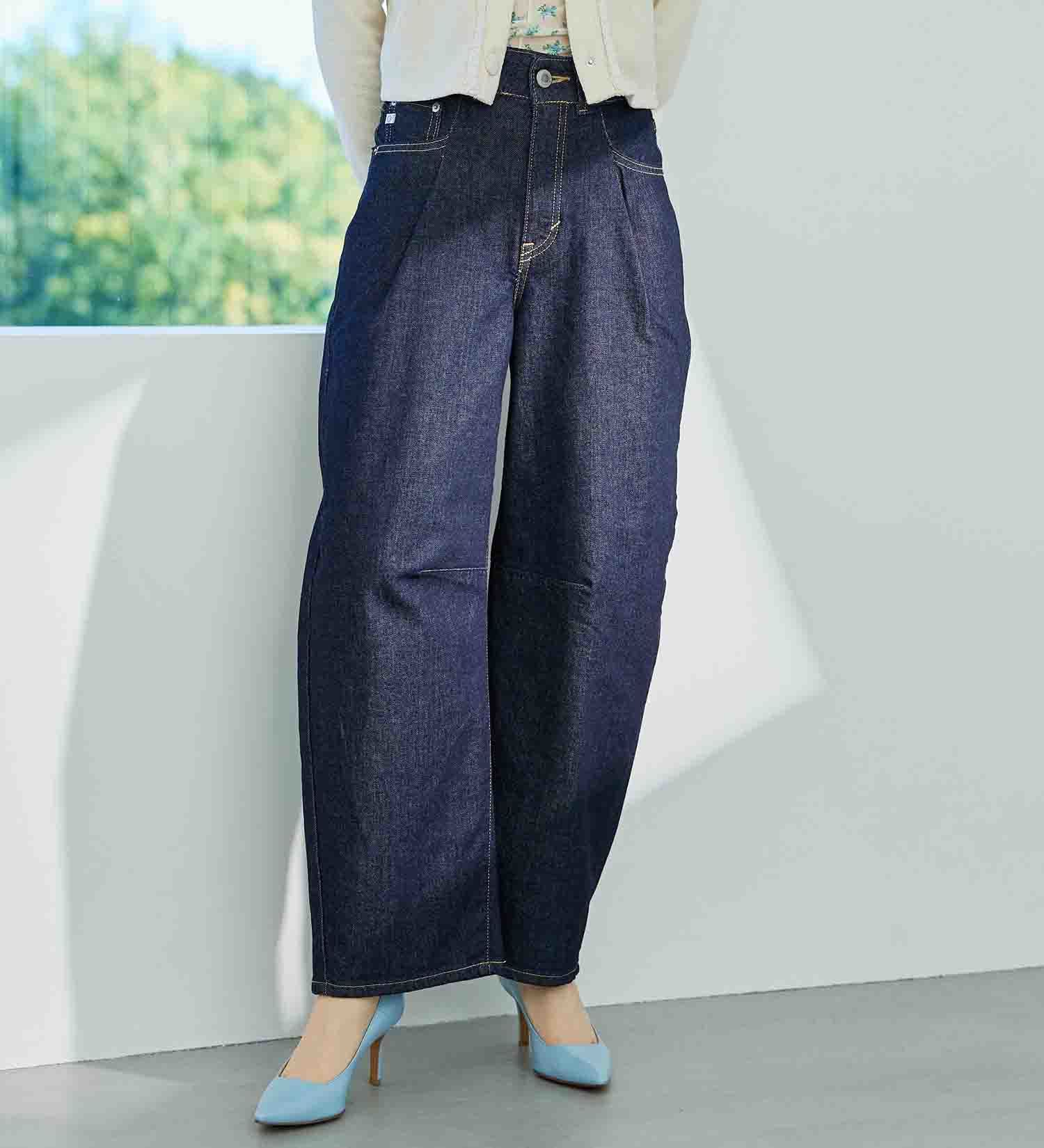 SOMETHING HANAタックカーブデニムパンツ|SOMETHING|サムシング