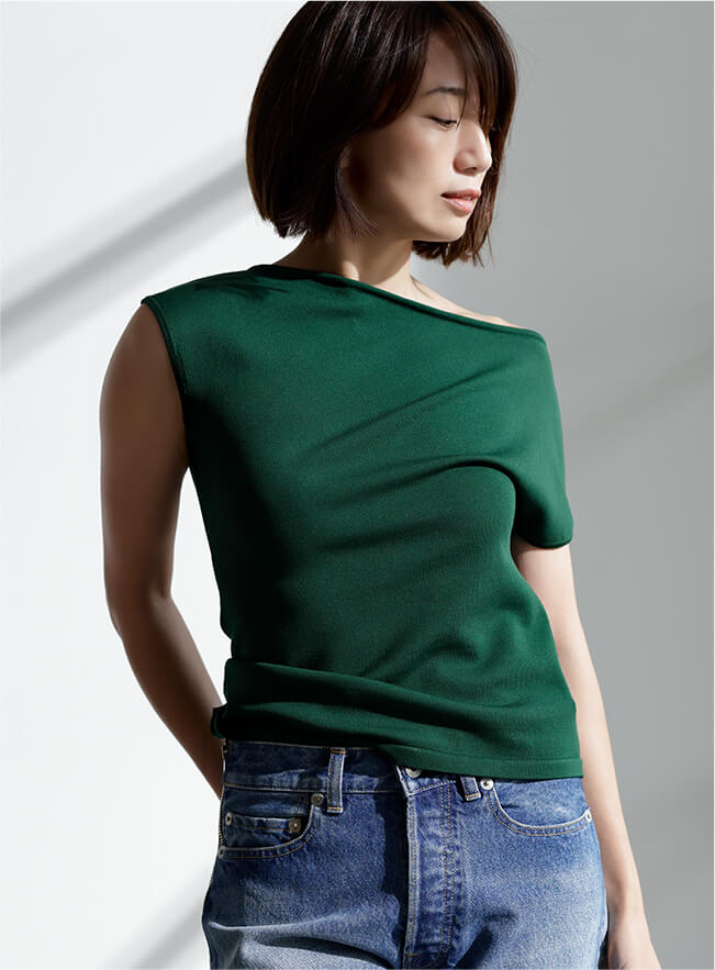 東原亜希 FORME 2025 SPRING OFF SHOULDER TOP