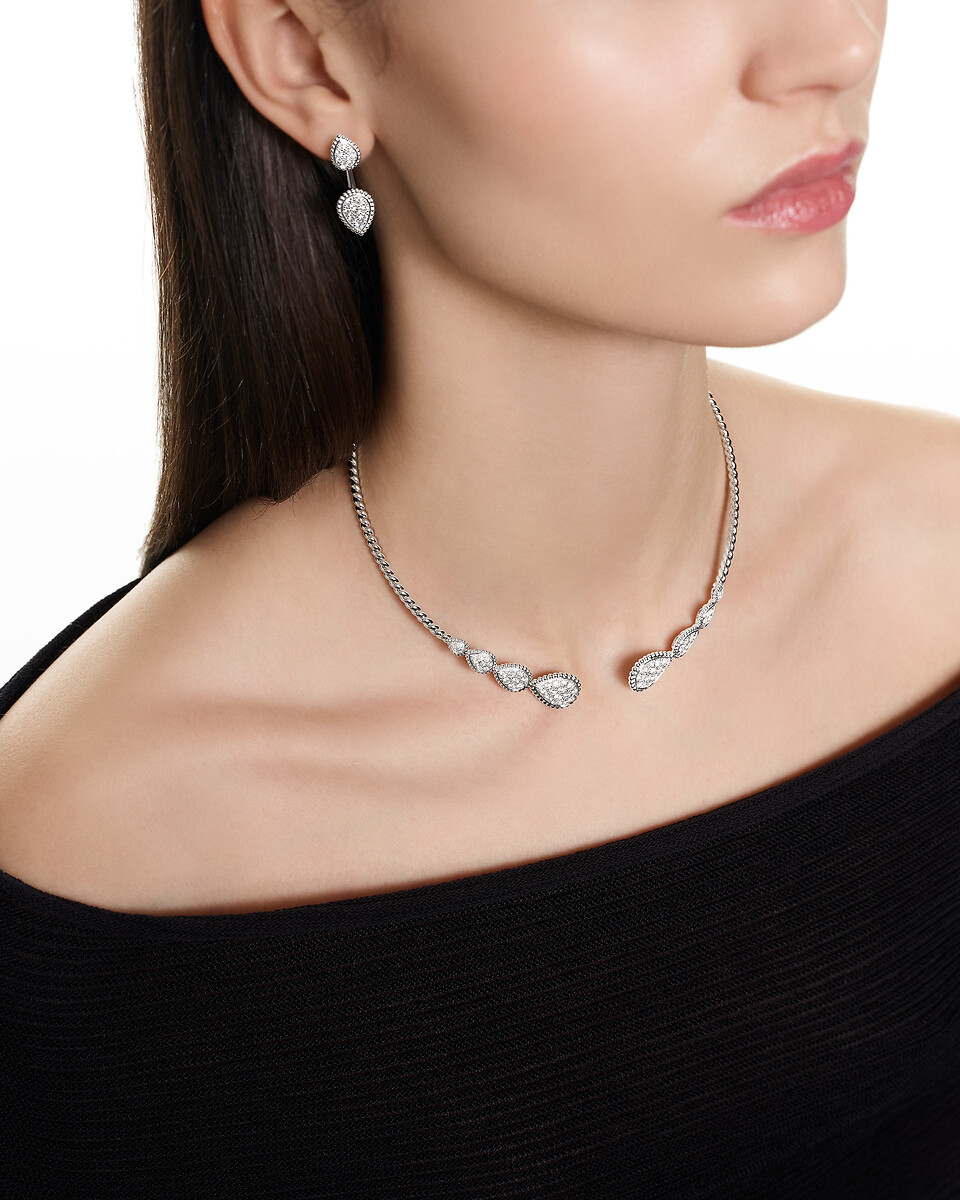 セルパンボエム 2モチーフ シングル スタッズイヤリング ホワイト