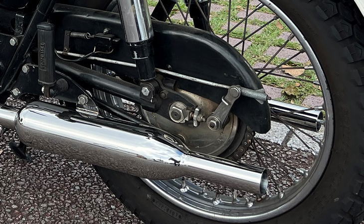 バイクのマフラーを製作,トライアンフ,ボンネビル,T100,大和ステンレス