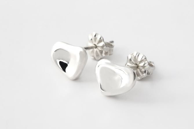 送料無料】ティファニー TIFFANY & Co. フルハート ピアス 並行輸入品