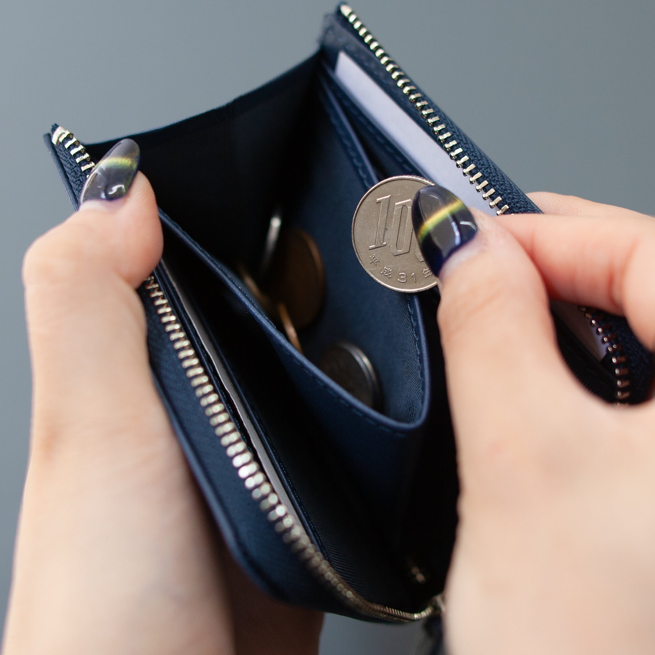 VEGA ］ラウンドファスナーウォレットS – Neueオンラインストア