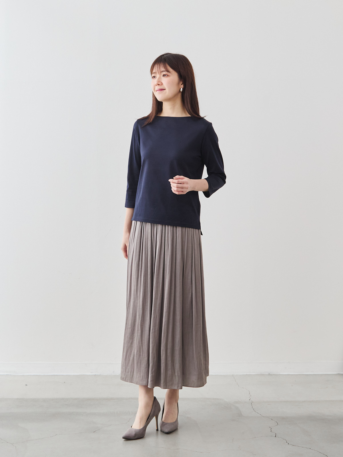 ヴィンテージサテンのフレアパンツ/モカベージュ | Factelier