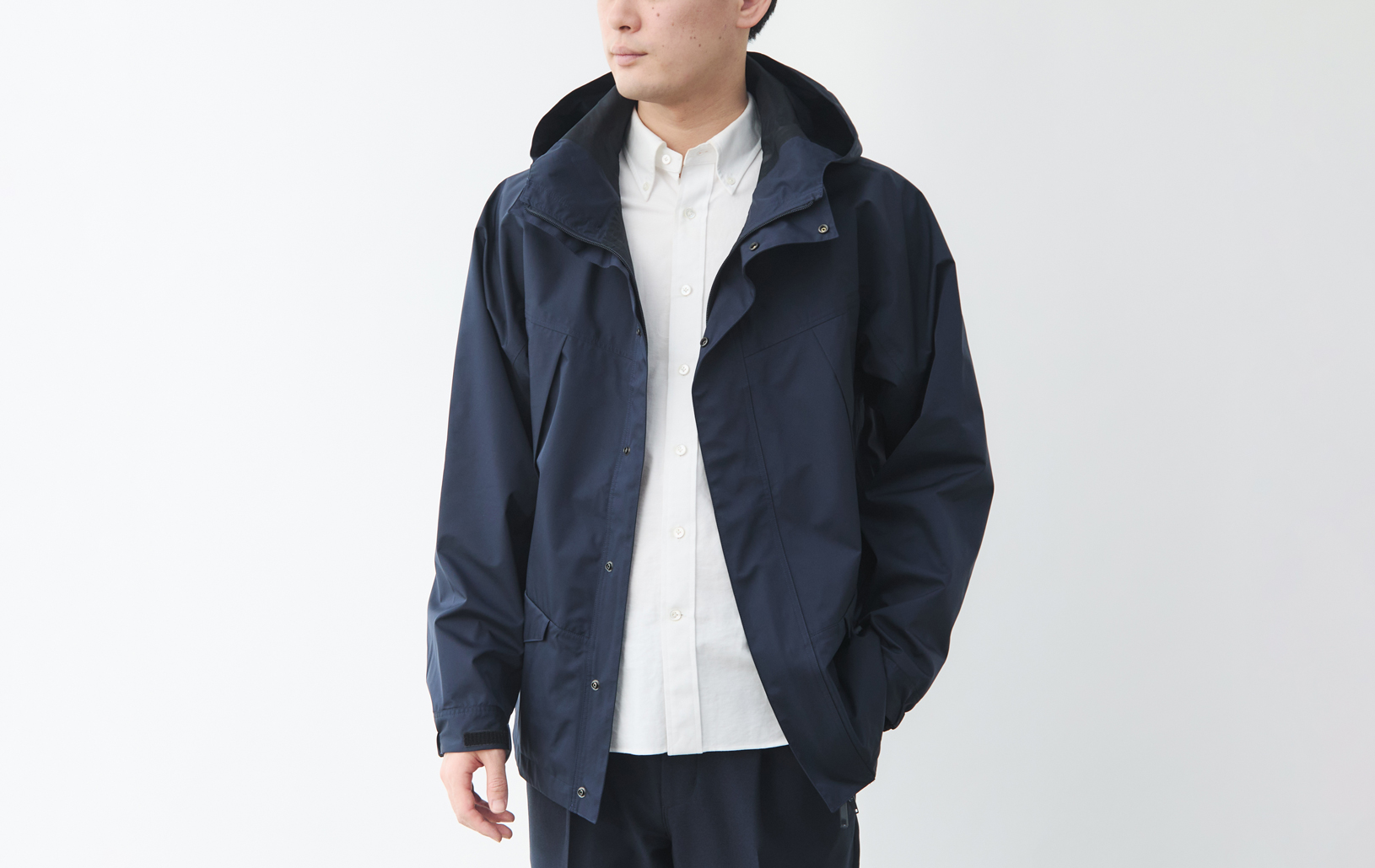 超高密度ナイロンのウォータープルーフマウンテンパーカー/ネイビー