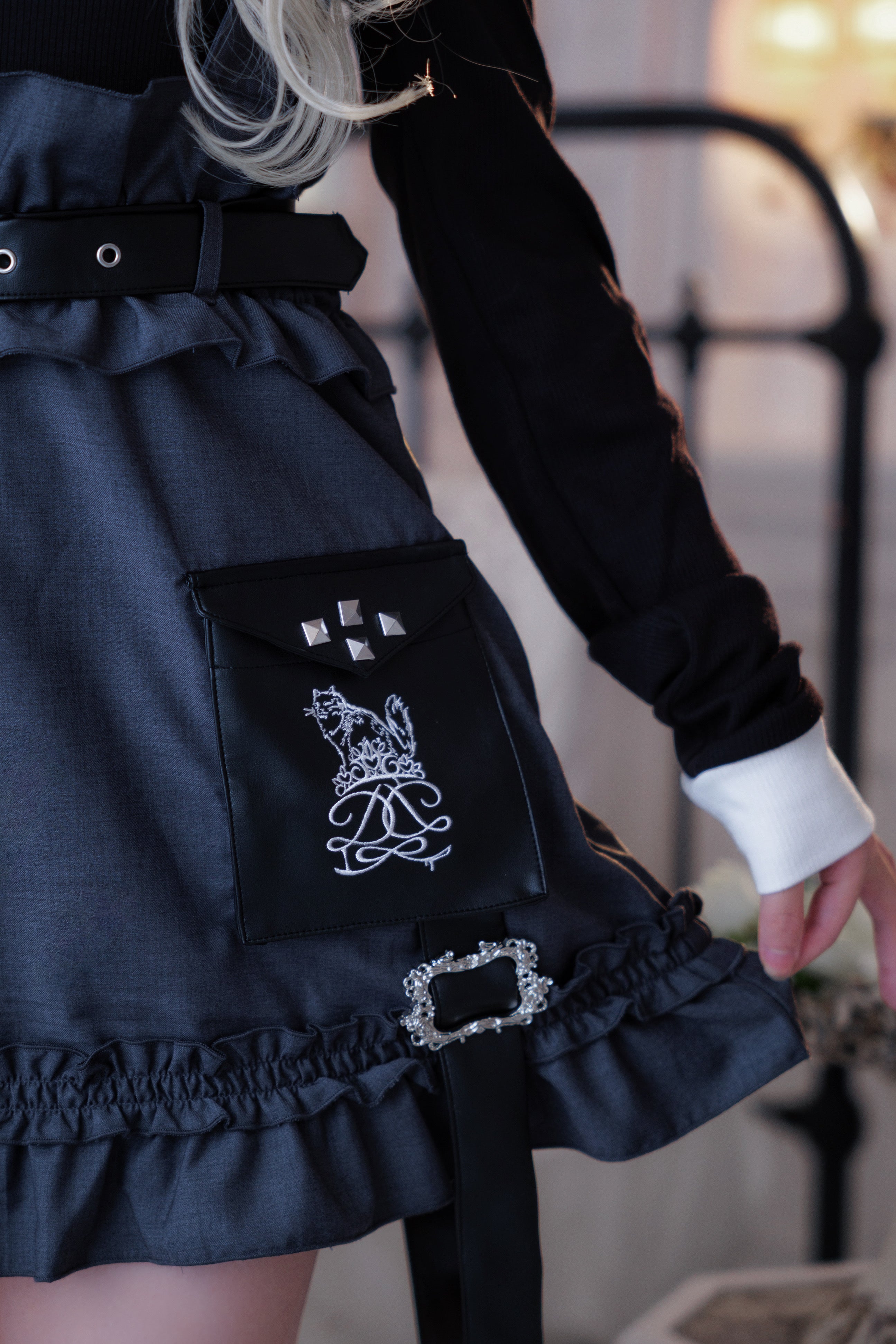 frill doll suspender skirt gray