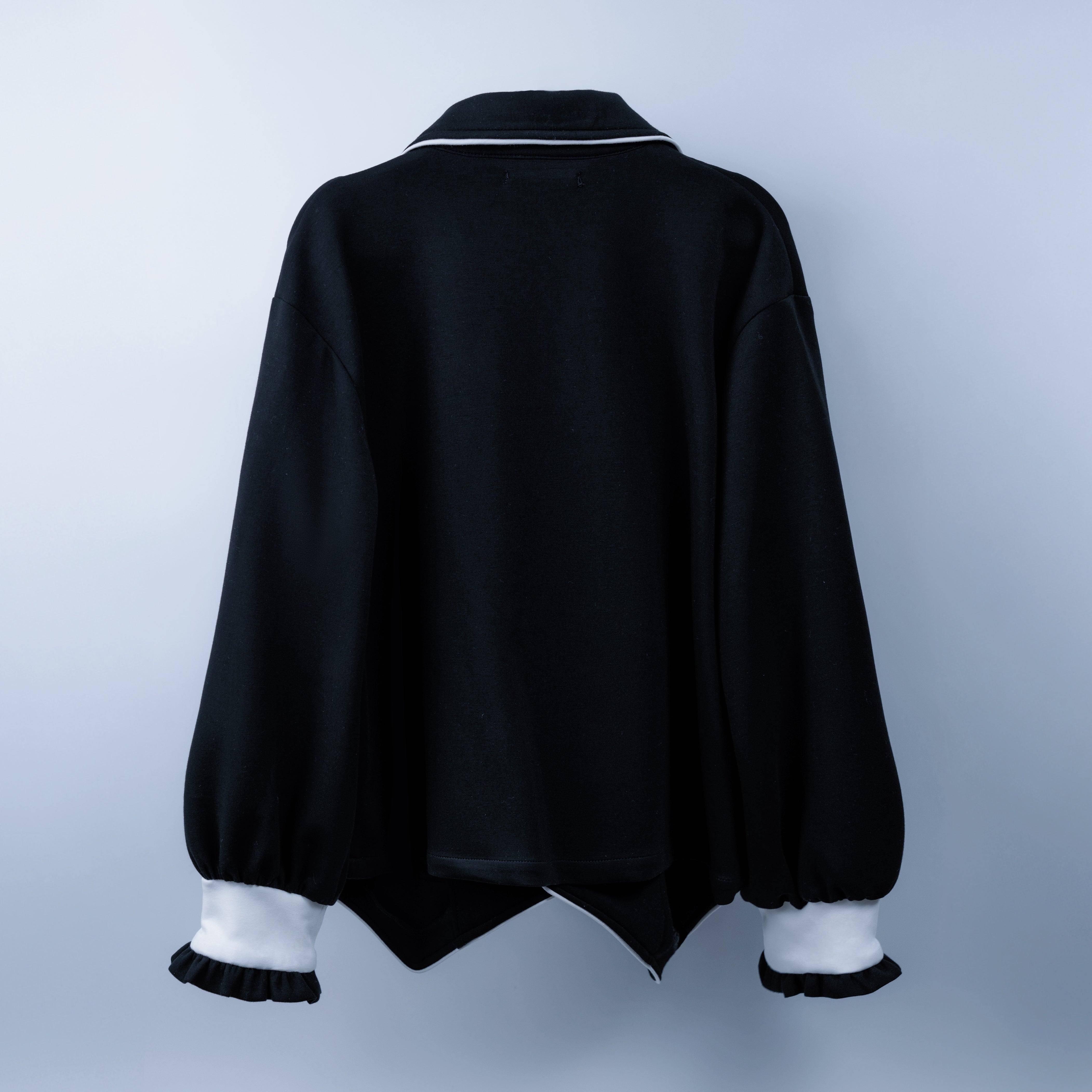 gibous × dependoll crown snake room wear black