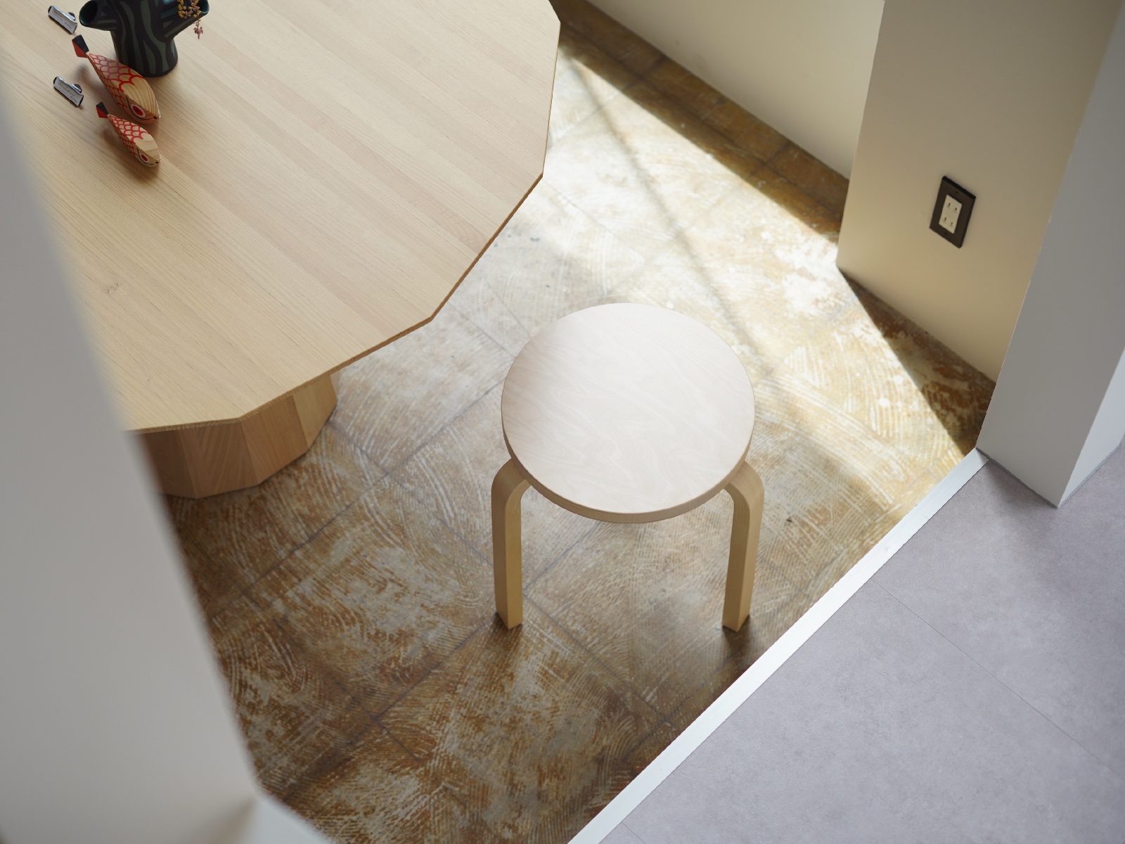 artek (アルテック) STOOL 60（スツール 60） 3本脚 ナチュラル