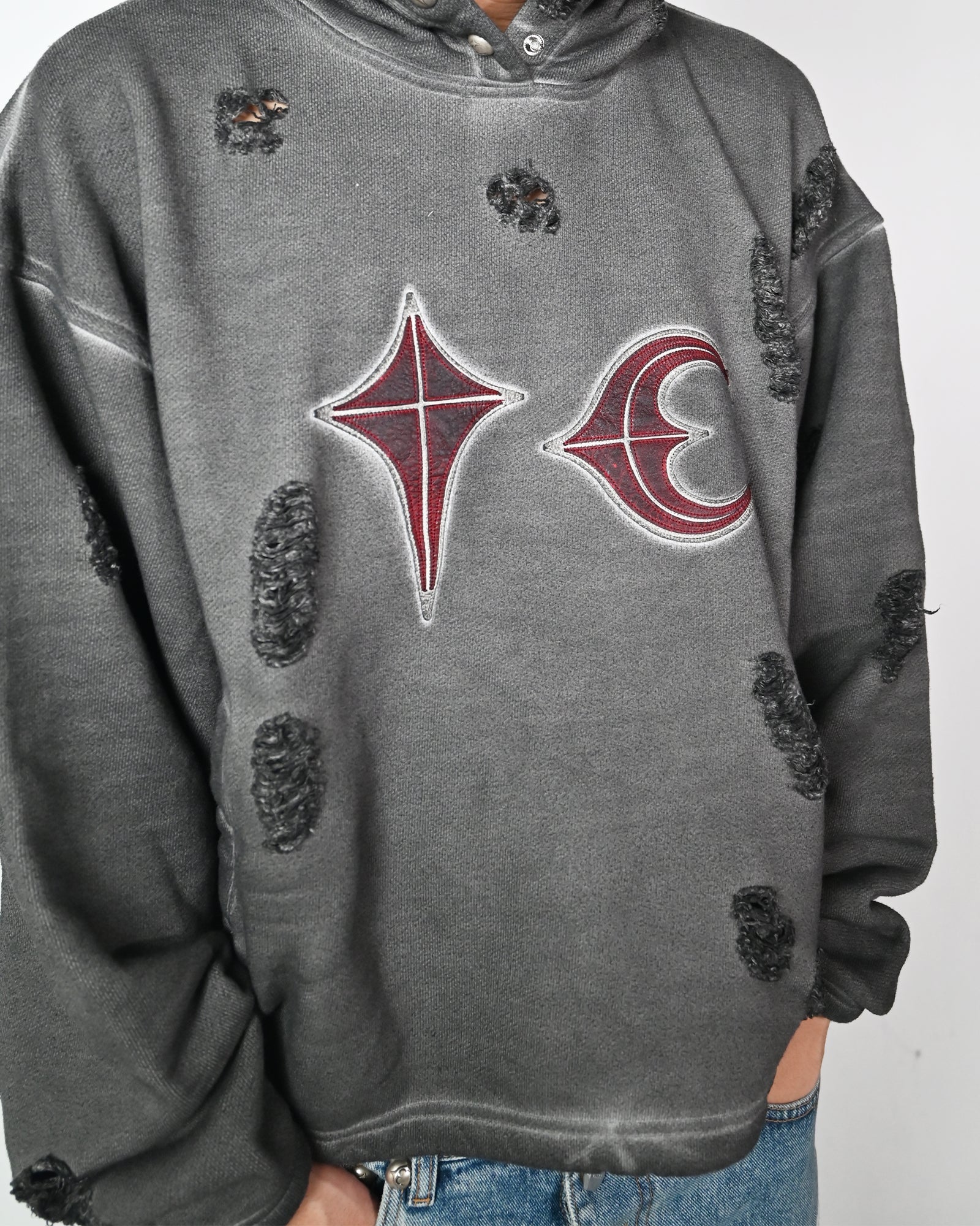 THUG CLUB(サグクラブ)「 ROCK HOODIE / GREY 」 | Detail Application