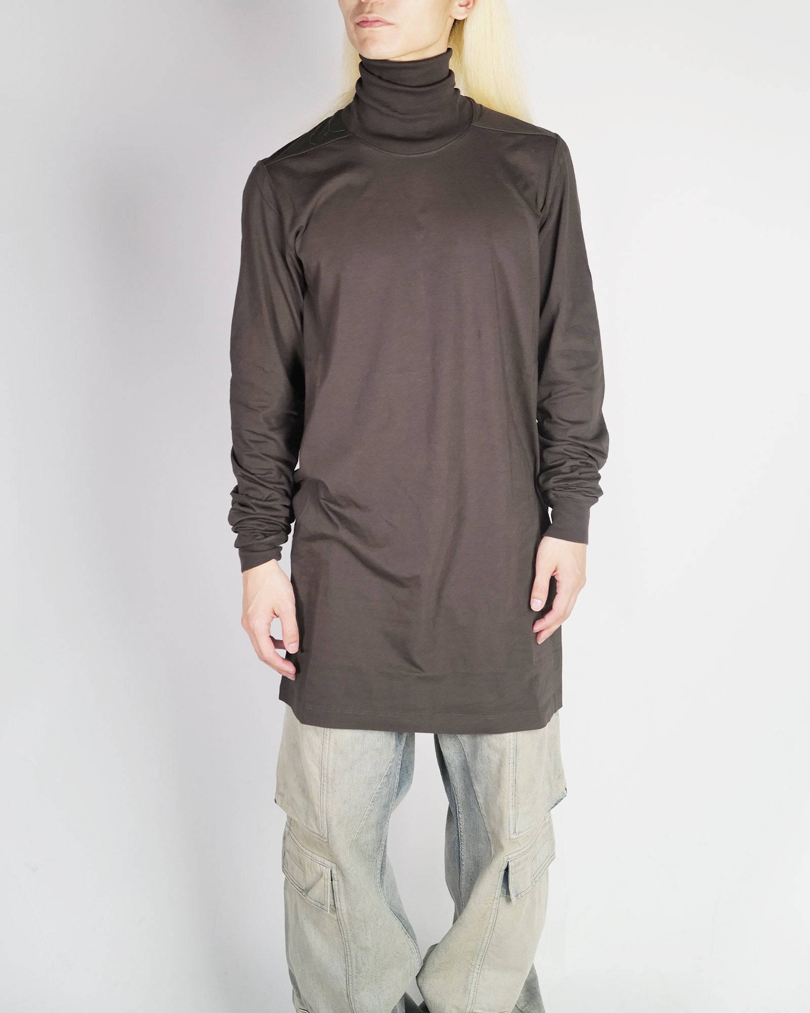 RICK OWENS (リック オウエンス) AW25 SURF T / DARKDUST | Detail