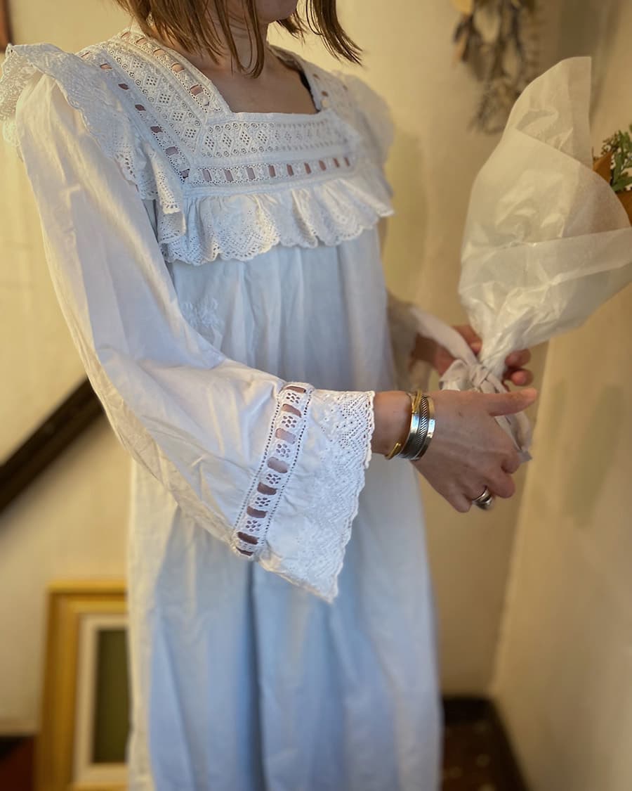 Frenchfrilllacedress