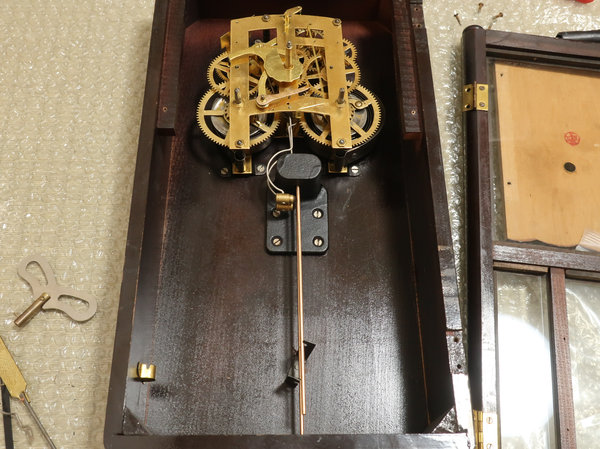 ゼンマイ式掛け時計(1955年？、栄計舎製)をオーバーホール - Diary on wind