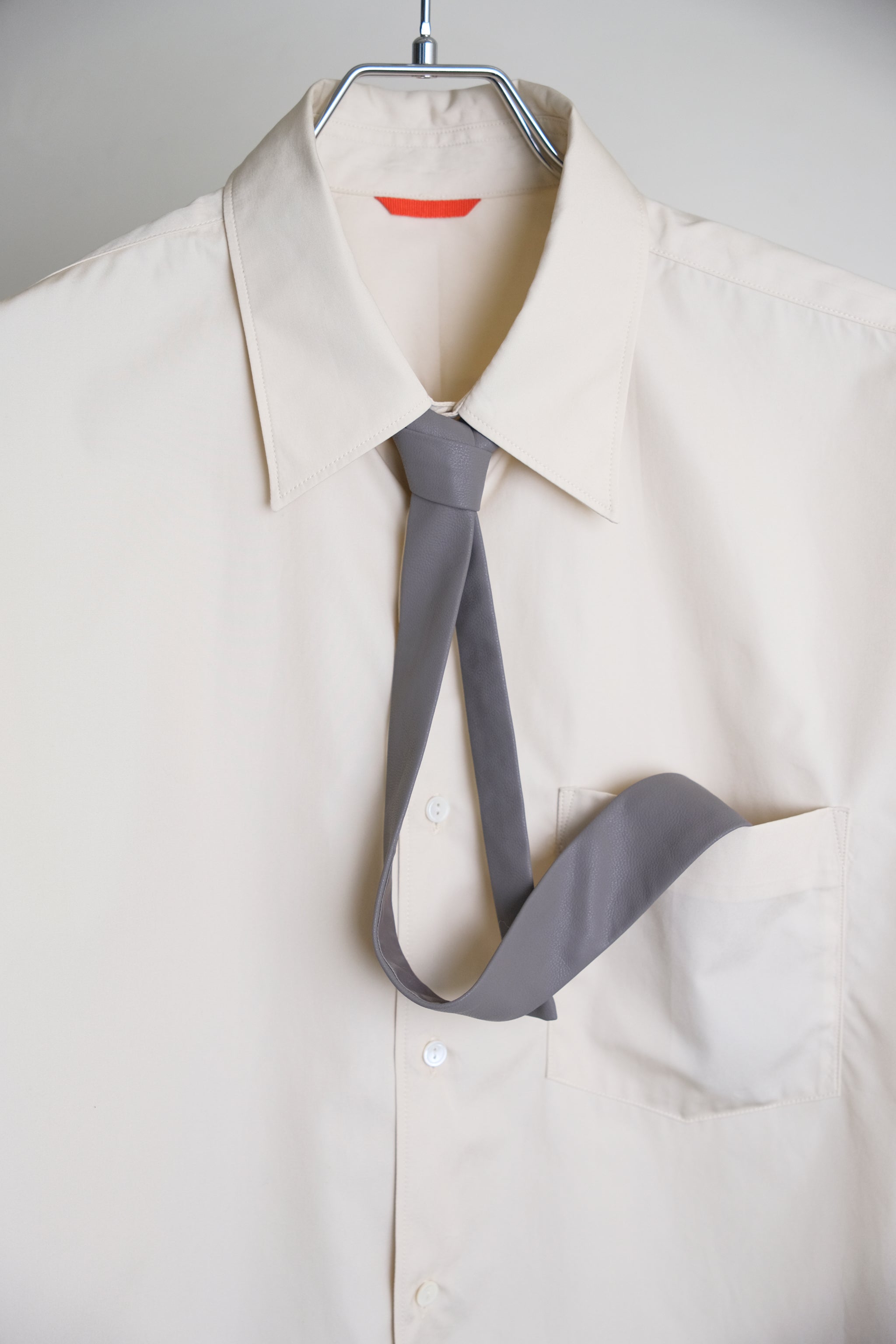 レザータイ ナロータイ dissonance ntrul