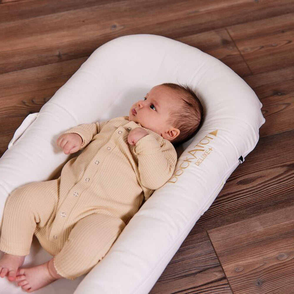 使い方徹底ガイド】DockATot（ドッカトット）で赤ちゃんと快適に過ごす