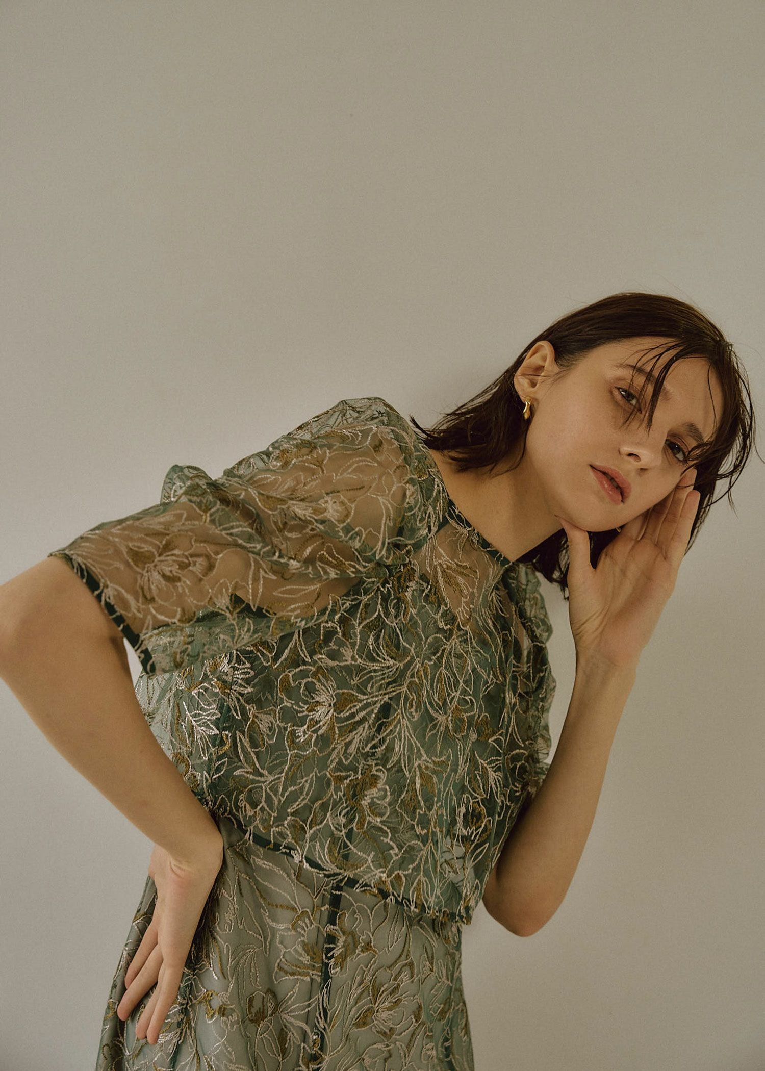 Whole race layered dress｜LE'RURE