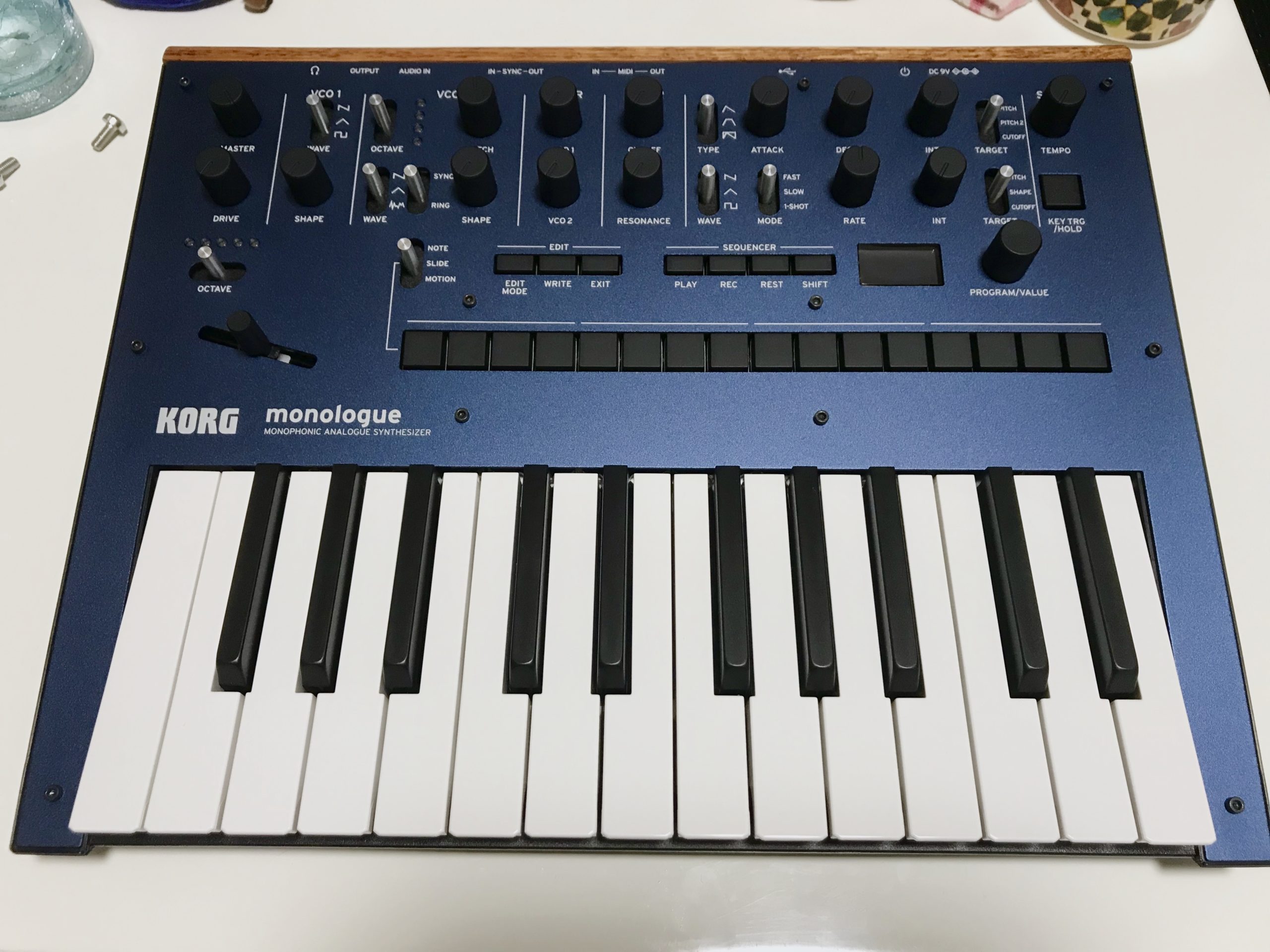 キーボード初心者がアナログシンセを買ってみた（KORG monologue