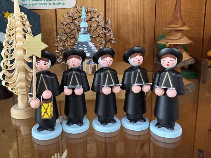 ザイフェンコーナー 絵本と木のおもちゃ フォーゲル