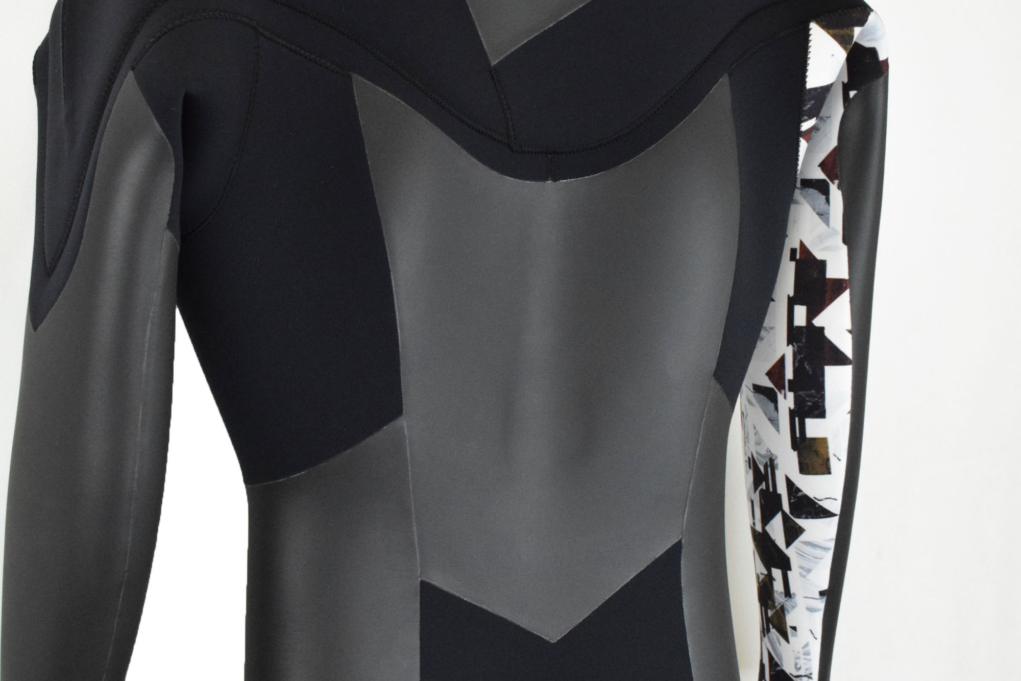 DOVE(ダブ)5×3mm セミドライ メンズMサイズ相当(オーダー品) WETSUITS