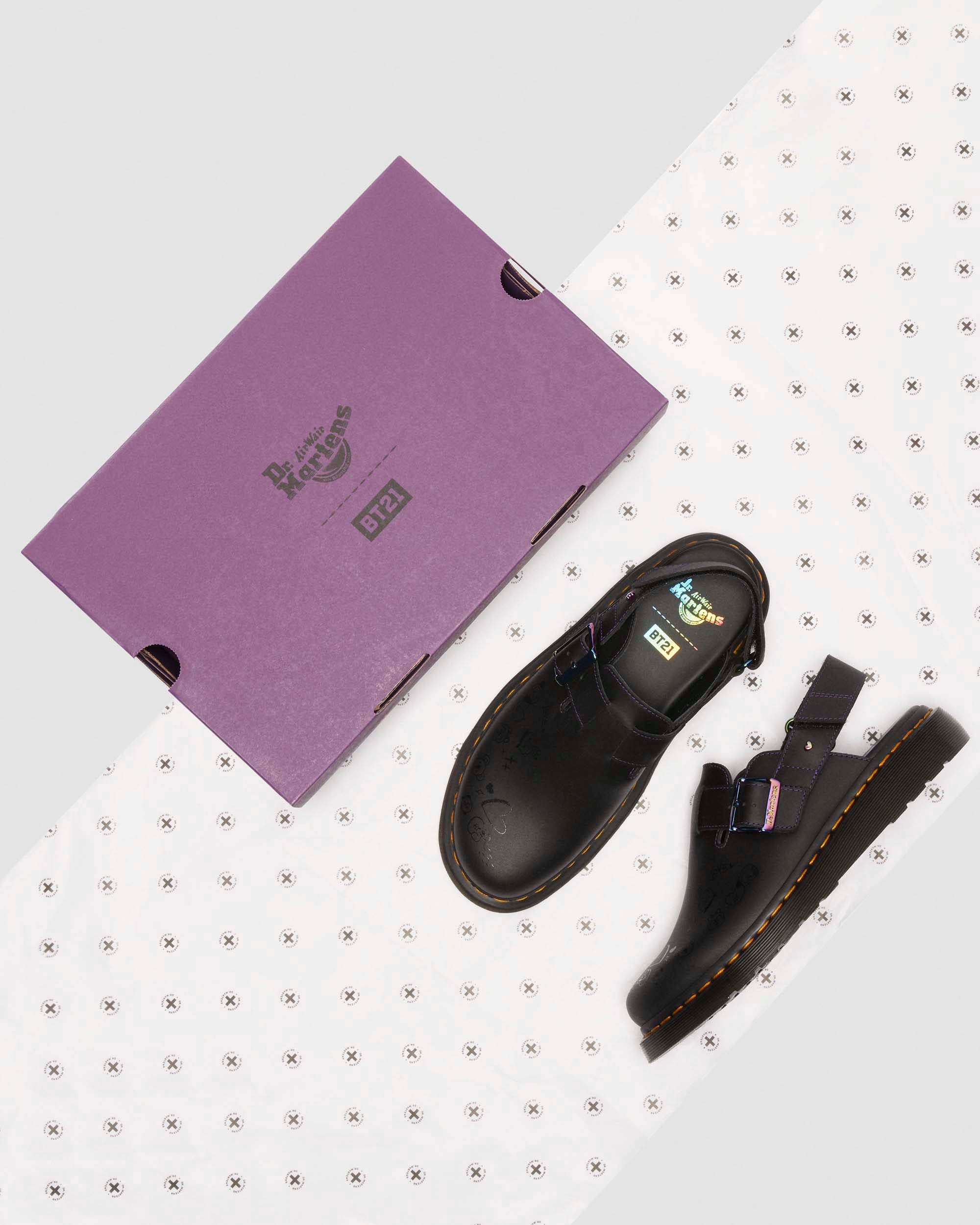 BT21 Jorge Nappa Soft Leather Mules | Dr. Martens Singapore