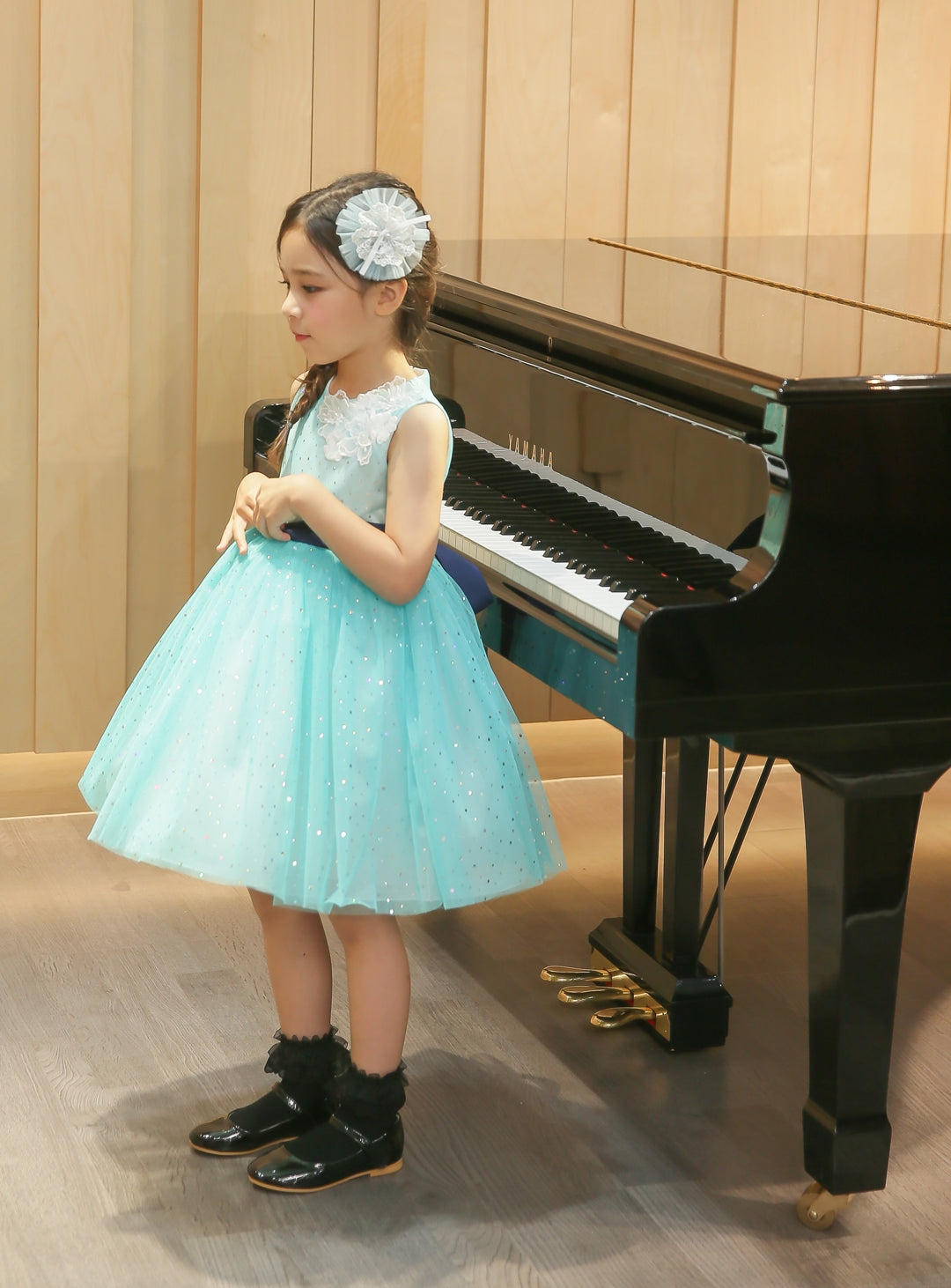 子供ドレス|子供ドレスならスカイブルーフラワーモチーフドレス