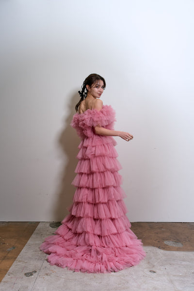 オフショルダー チュール ティアードドレス（W358）