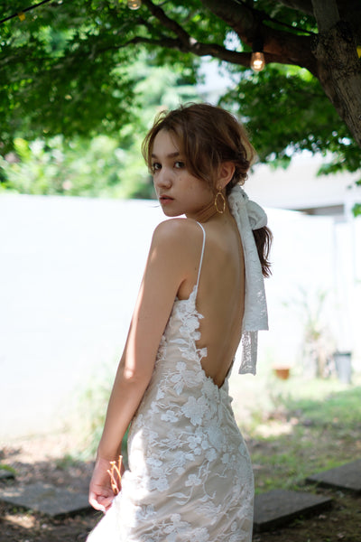 刺繍レース 背中開き ソフトマーメイドドレス（W230）