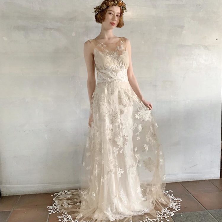 plume(プリューム)】のドレスでボヘミアンウェディング | DRESSY【公式