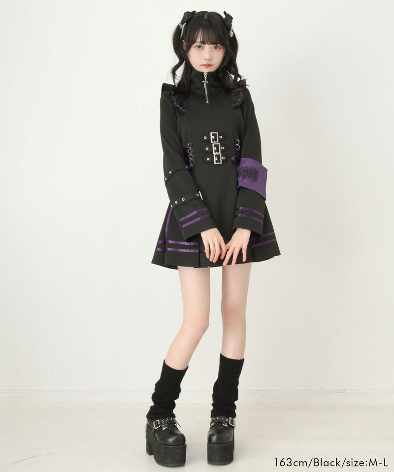 十字架アームバンドサイドレースアップフリルファスナーワンピース