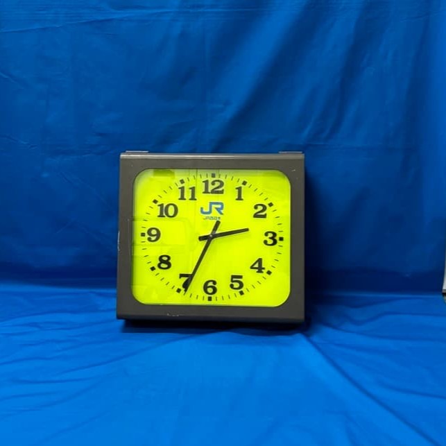 JR西日本公式】電気子時計D(弁天町駅)北口改札: 鉄道グッズ│DISCOVER