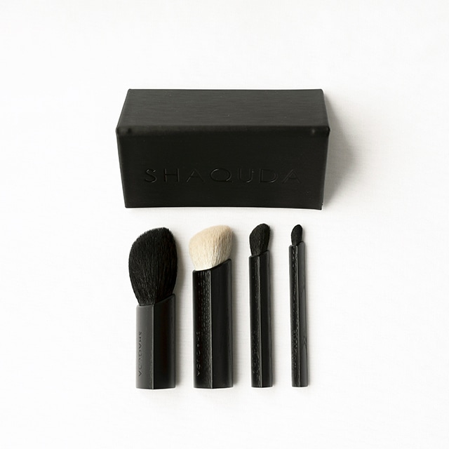 SHAQUDA（シャクダ） 広島県 4ブラッシュ＆トライアングルケース