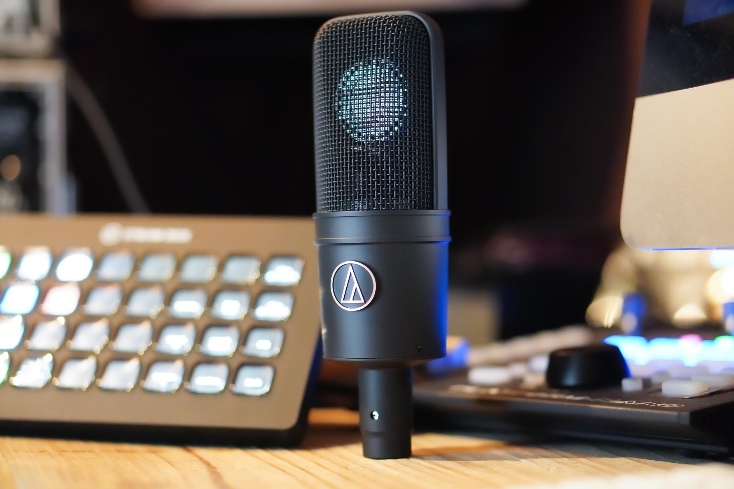 audio technica AT4040 実機レビュー｜3万円台で“クリアな録り音”を