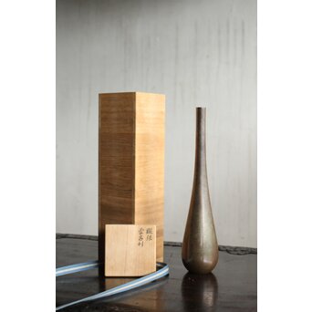 人間国宝 金森映井智/栄一 朧銀 曽呂利/四分一花器 M431｜骨董店