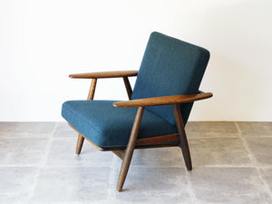 Hans J. Wegner（ハンスJ.ウェグナー) Cigaren GE240 1人用のソファ