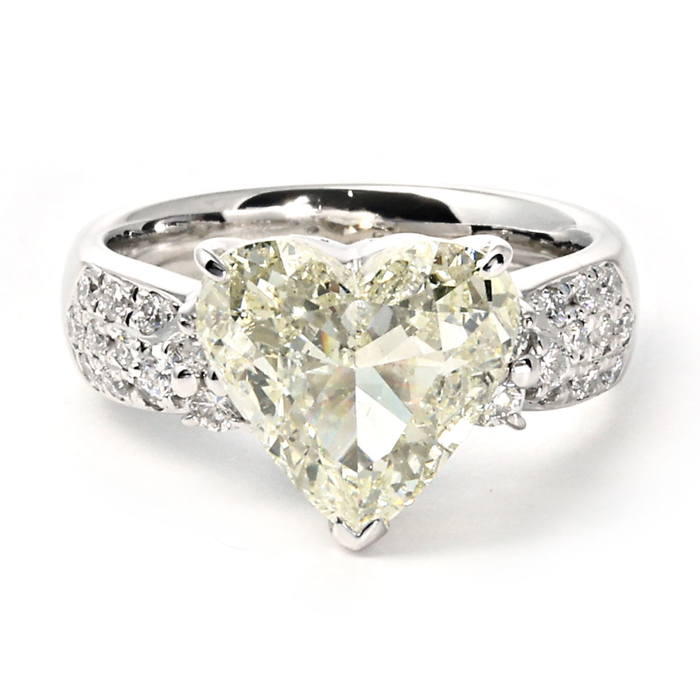 プラチナ900 ダイヤモンド リング J258789 | ユキザキセレクトジュエリー