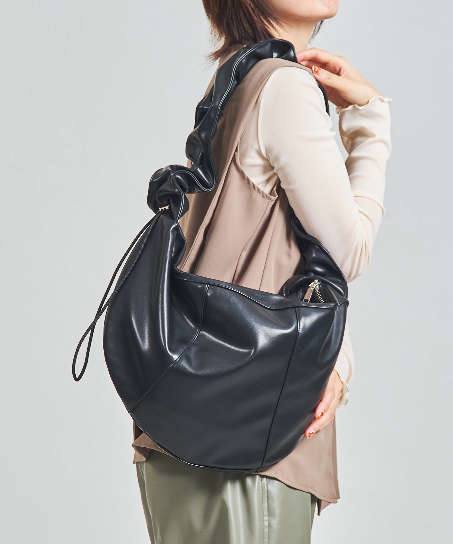 ギャザーショルダーボディバッグ/BA-234 – ORIENTALTRAFFIC