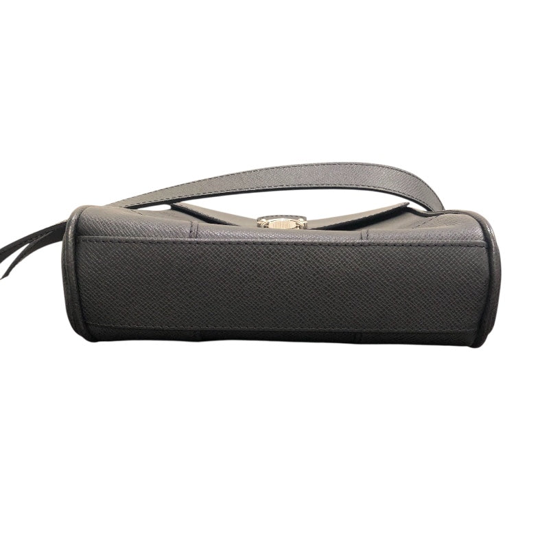 ルイ・ヴィトン LOUIS VUITTON ルカ M31192 ブラック タイガレザー