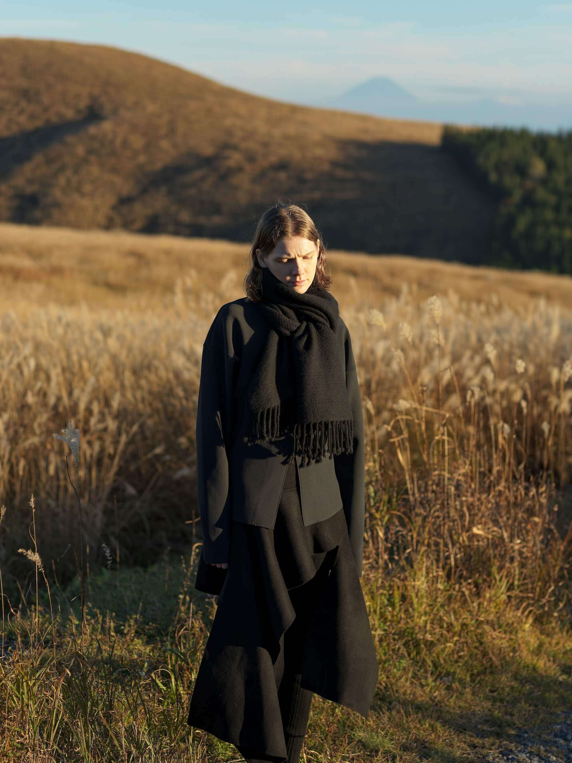 カシミヤストール(ロング) ブラック | EDWARD BROWN(エドワード