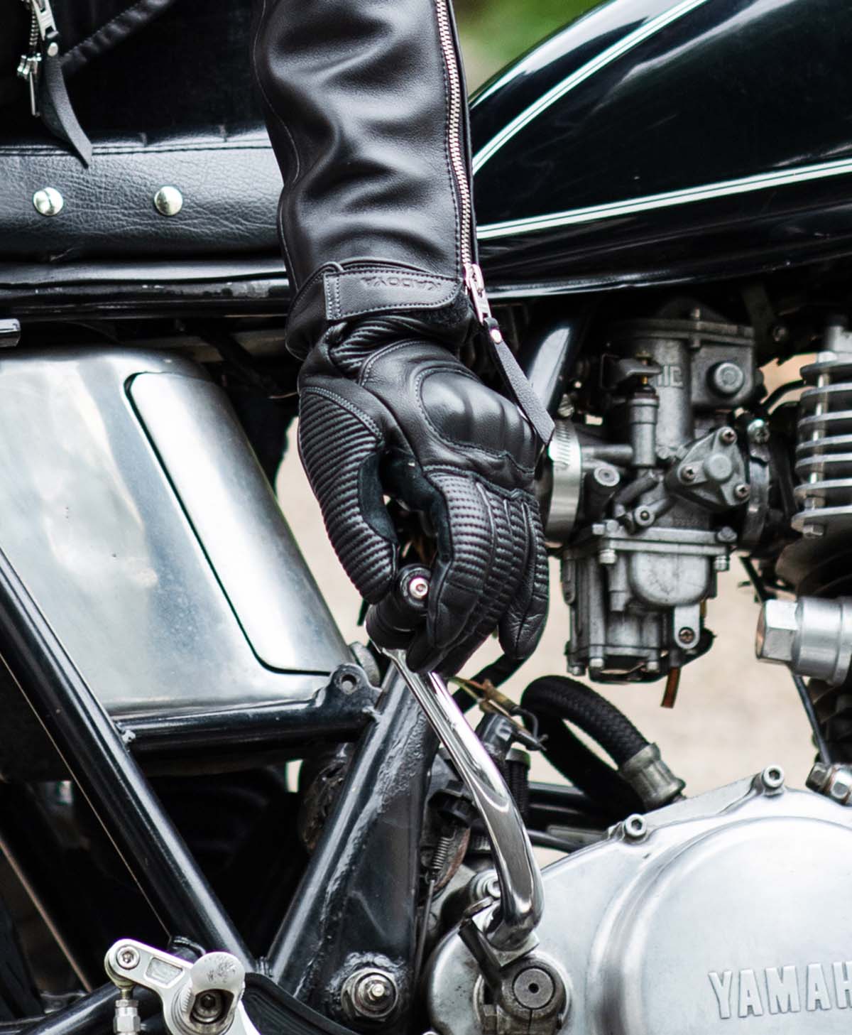 革手袋 ショート レザーグローブ｜カドヤ公式オンラインショップ｜C