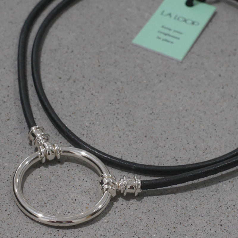 ラループ La LOOP グラスホルダー｜ブランドメガネ、サングラス専門店