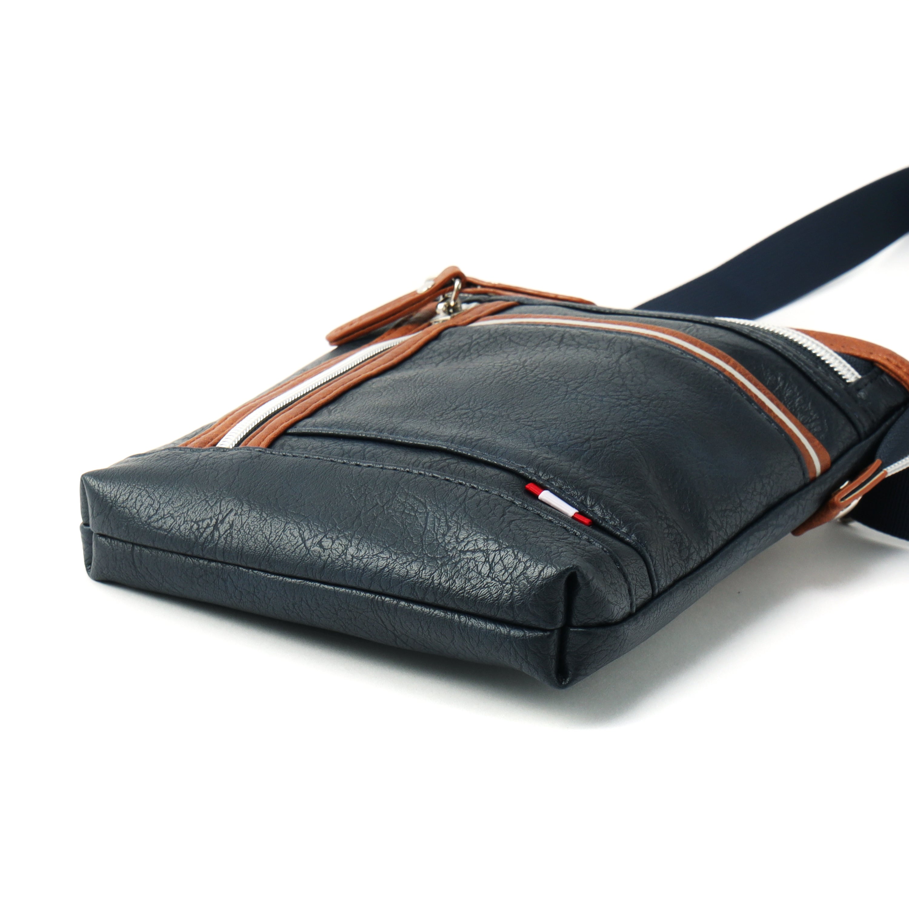 シザーケース – ELZION