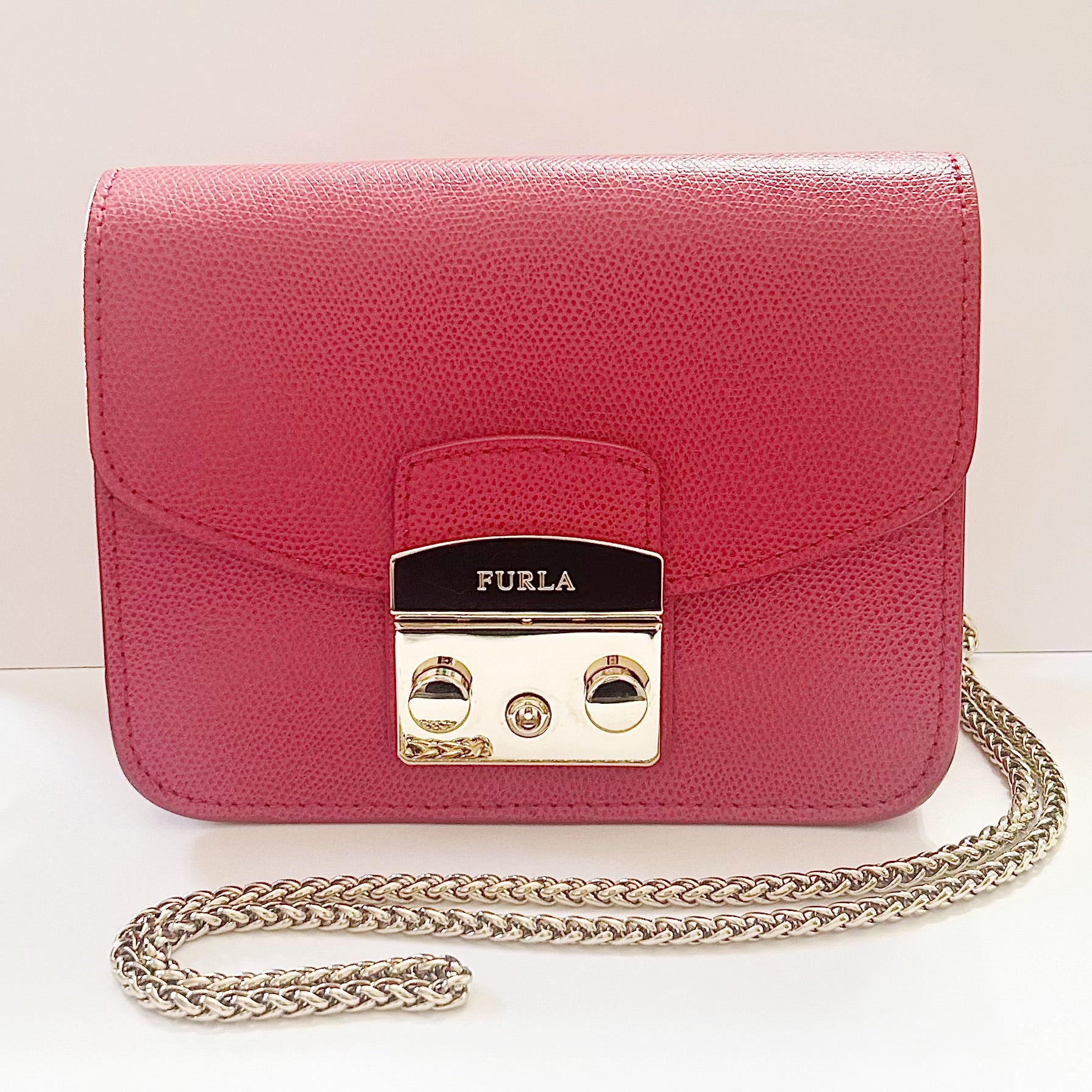 FURLAメトロポリスショルダーバッグ/ FURLA/ フルラユーズドの販売