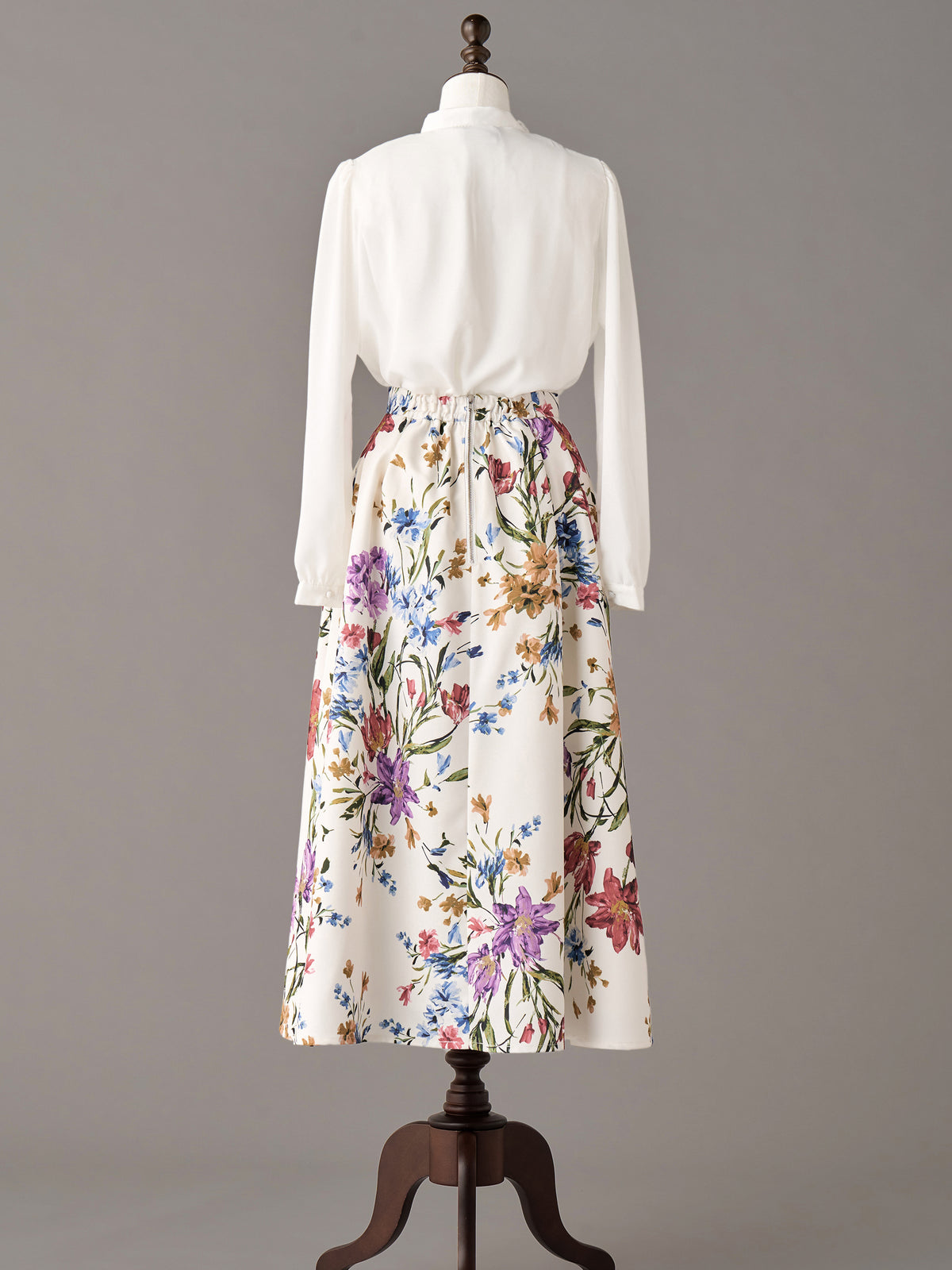 Fleur Sketch Skirt | エミリアウィズ 公式オンラインストア