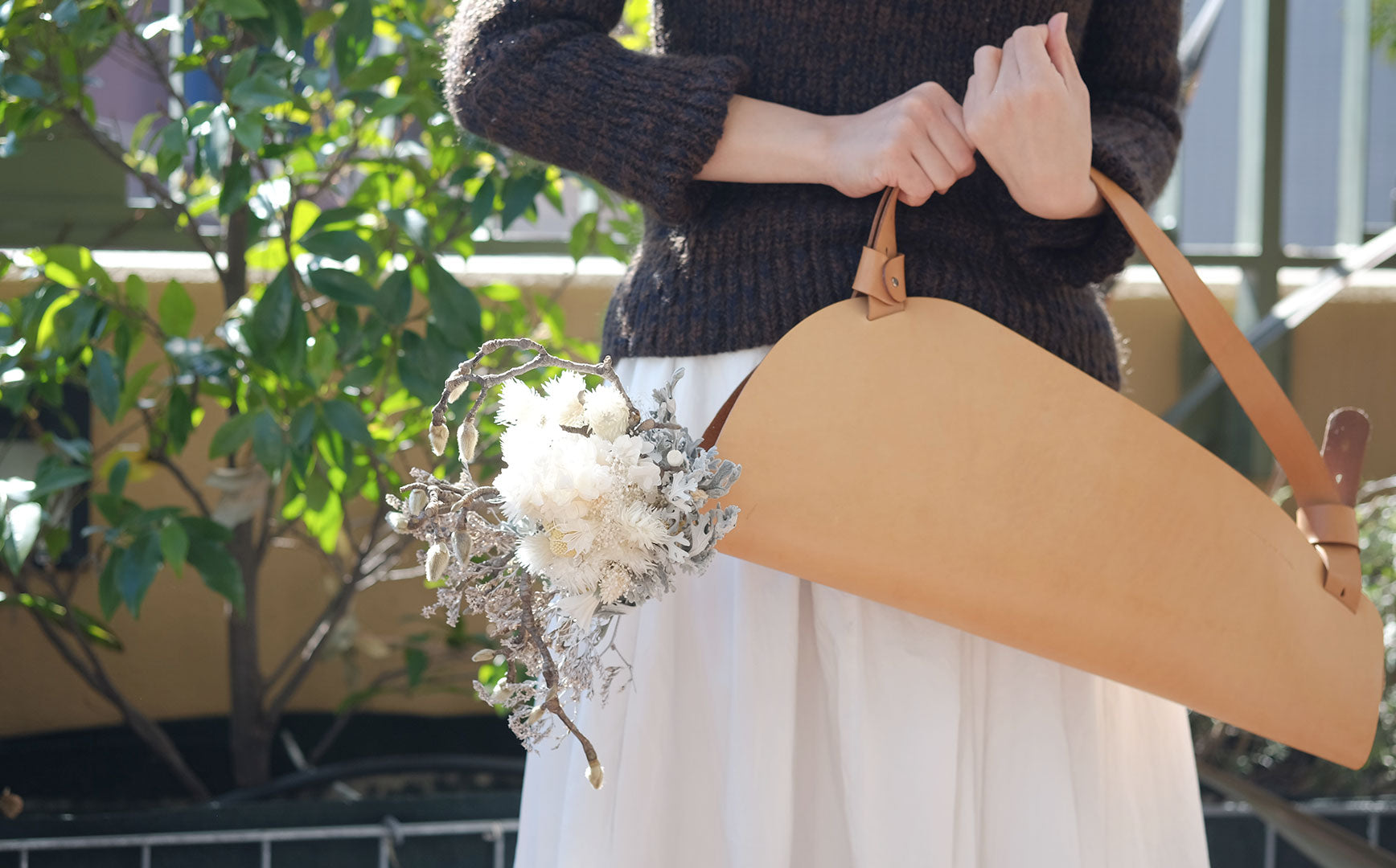 専用のバッグを手に、花を買いに行こう – Envelope - エンベロープ