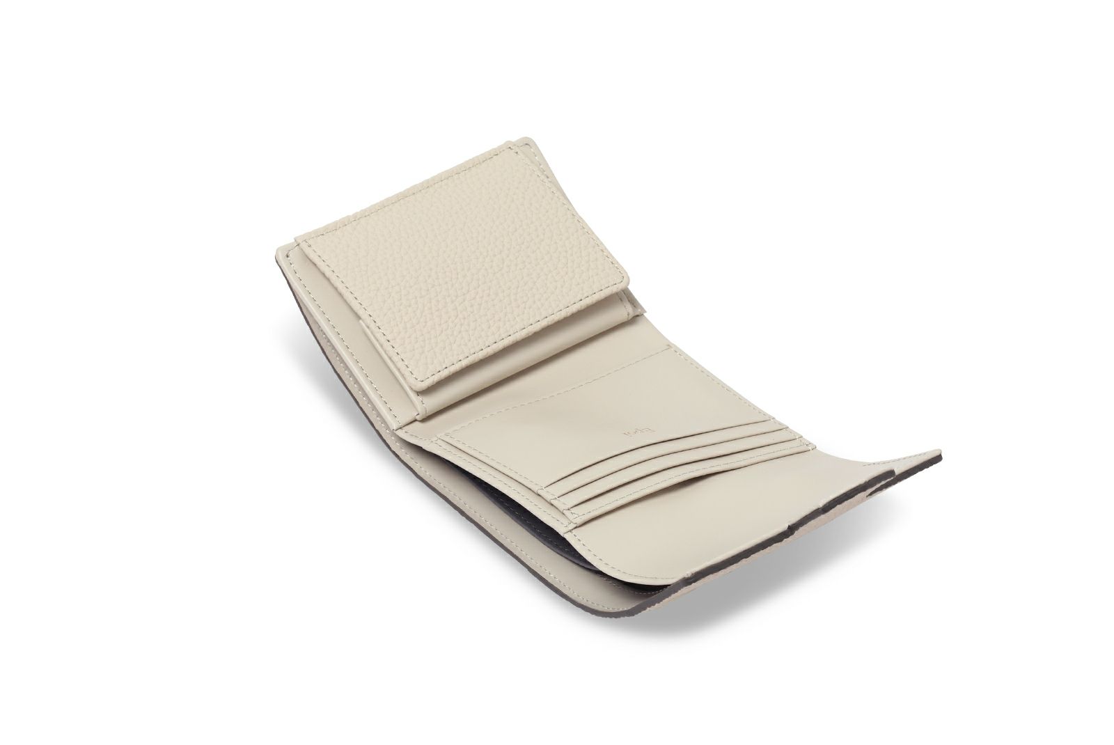 リツ 中BOX二つ折り財布 | Epoi(エポイ) 公式オンラインストア