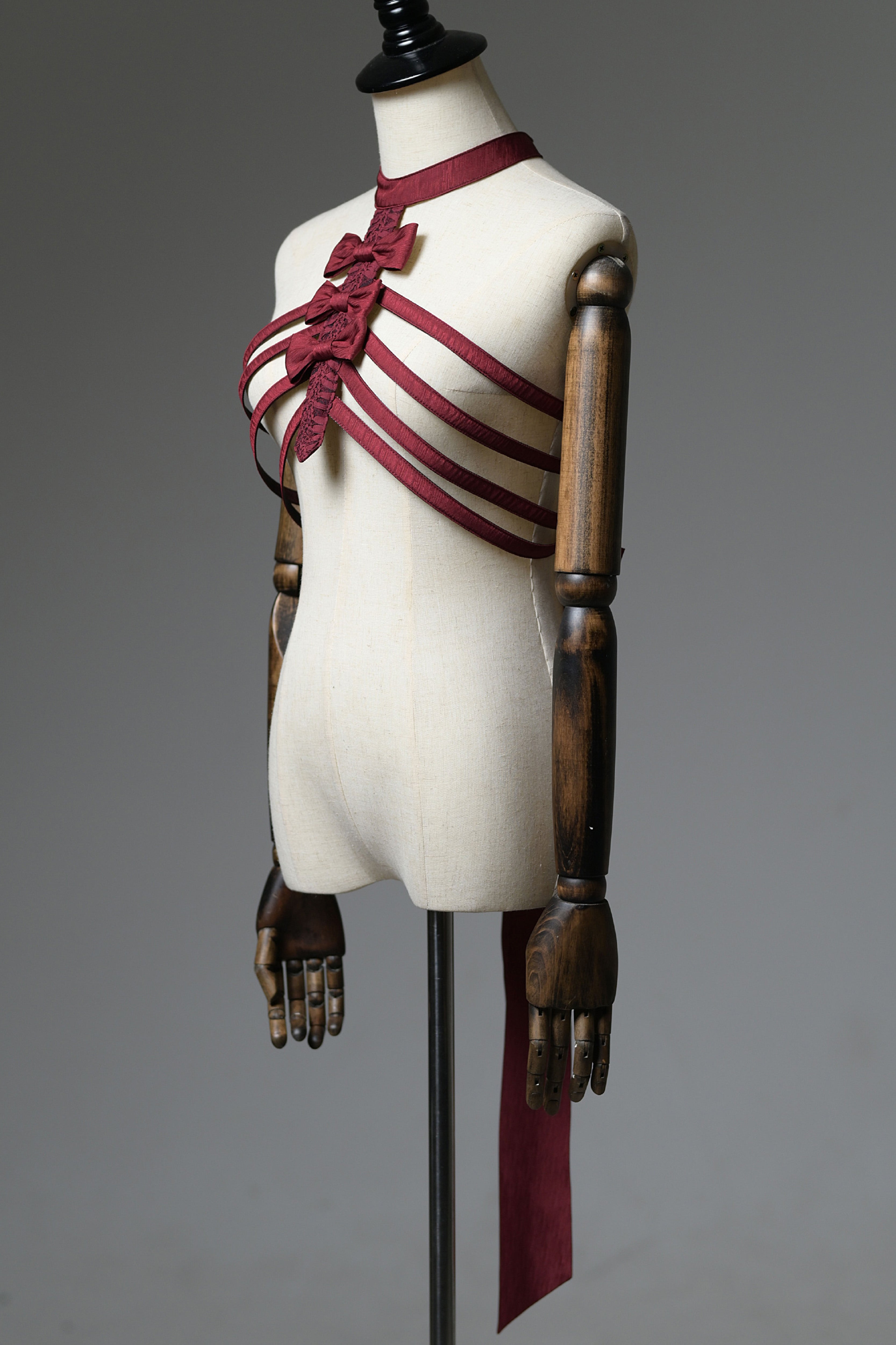 top-689-1.jpg?v=1725623640&