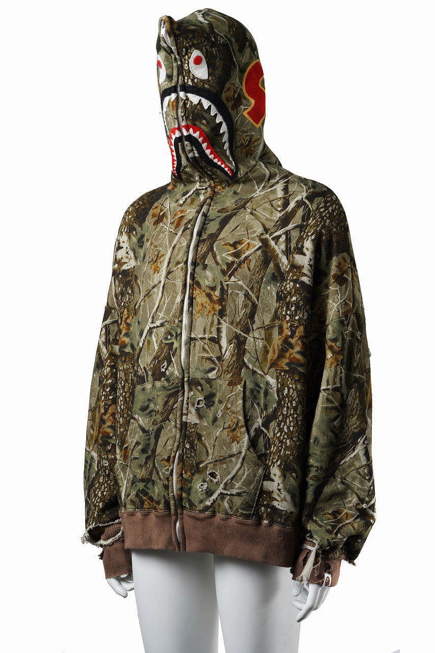 SAINT Mxxxxxx × A BATHING APE® ZIP HOODIE (CAMO) - ETERNAL by LOOM